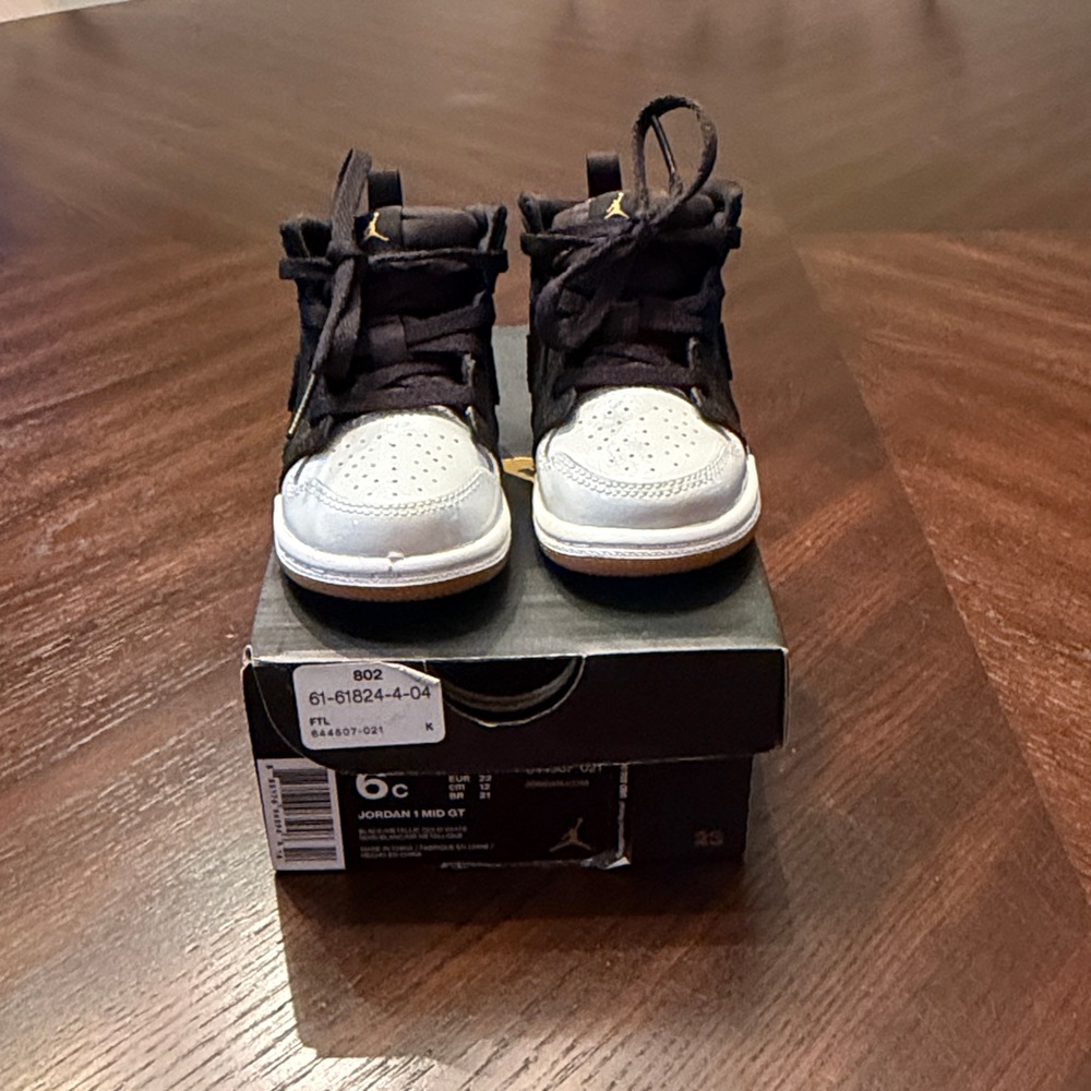 Jordan 10 Retro Baby Sneakers Black White Infant Size 6C New With Box